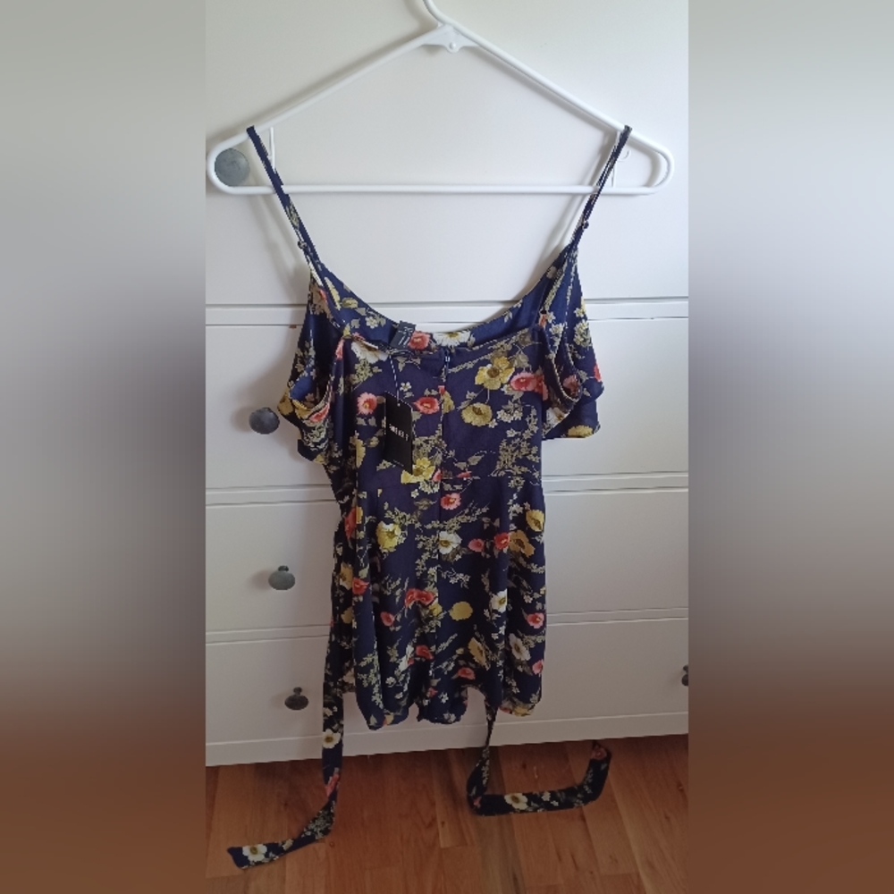 Jumpsuit with belt size S/M Forever 21